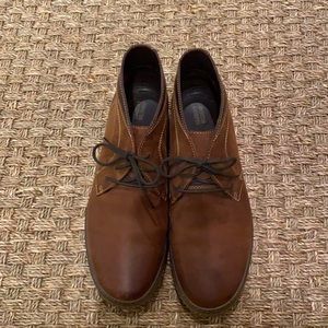 Johnston and Murphy Wallace Casual Chukka Boot